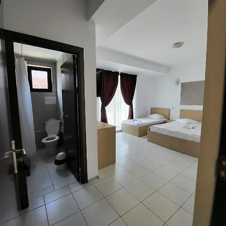 Πανσιόν Casa Sagrada 3*