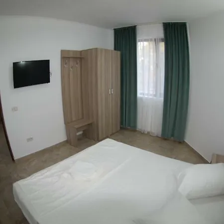 Casa Sagrada 3*